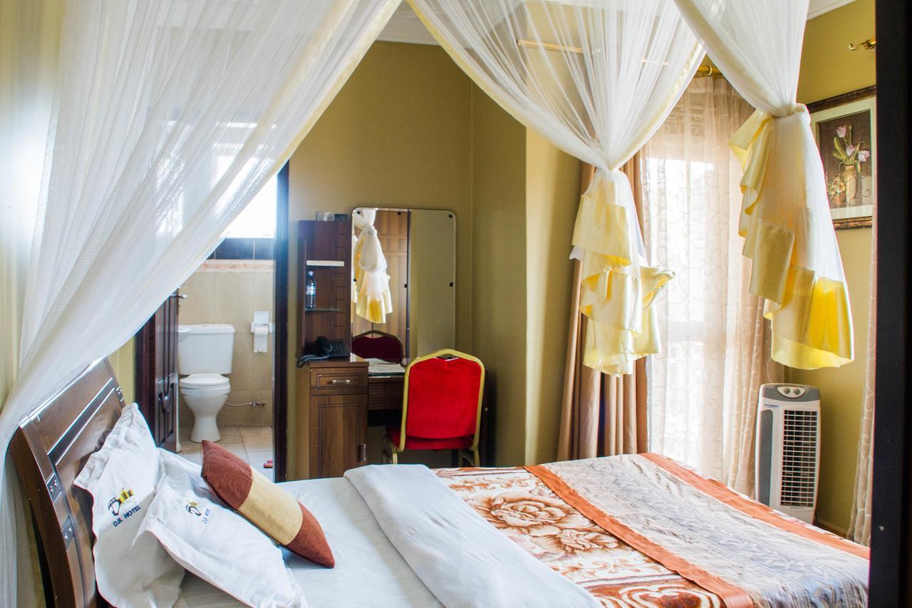 Arua Desert Breeze Hotel المظهر الخارجي الصورة