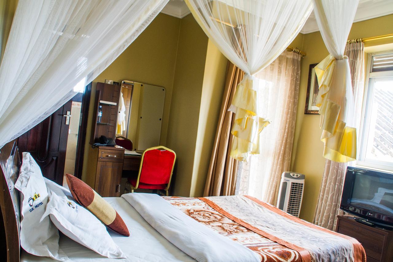Arua Desert Breeze Hotel المظهر الخارجي الصورة