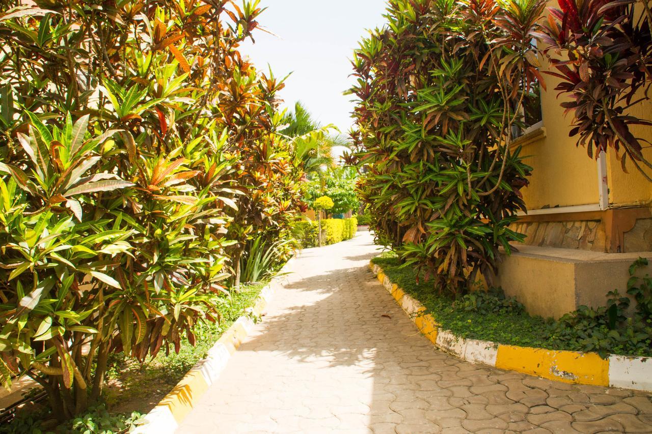 Arua Desert Breeze Hotel المظهر الخارجي الصورة