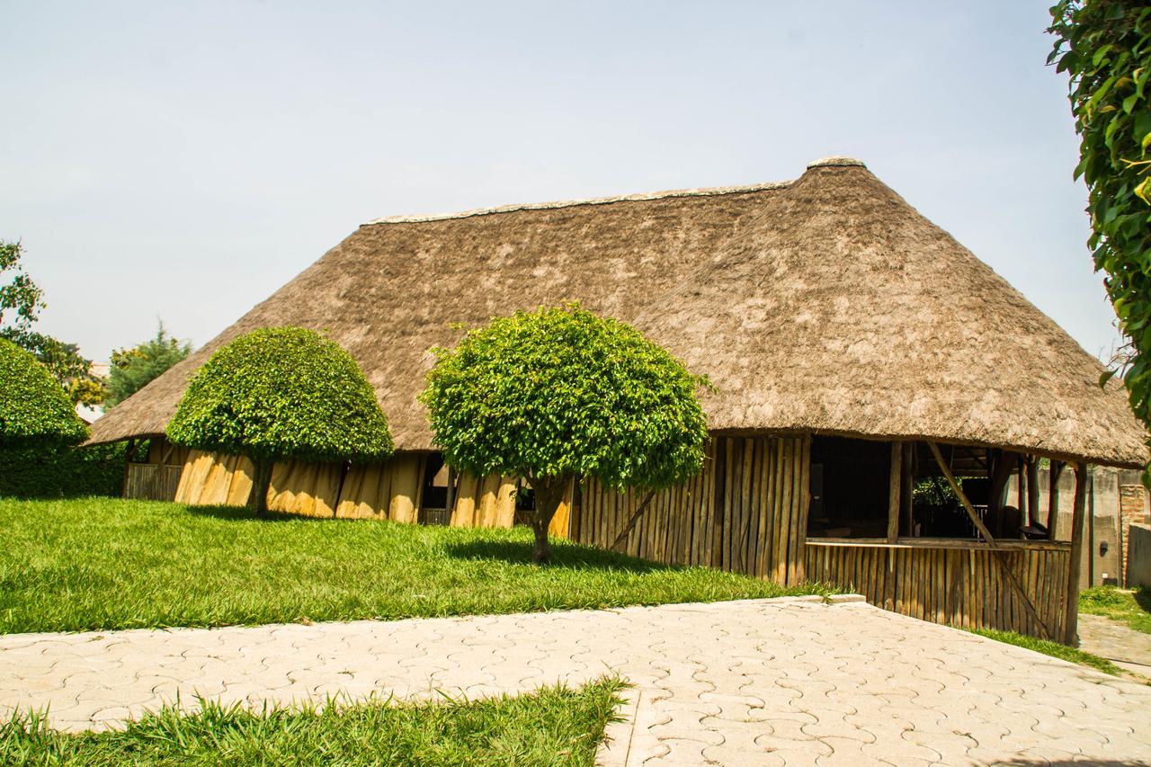 Arua Desert Breeze Hotel المظهر الخارجي الصورة